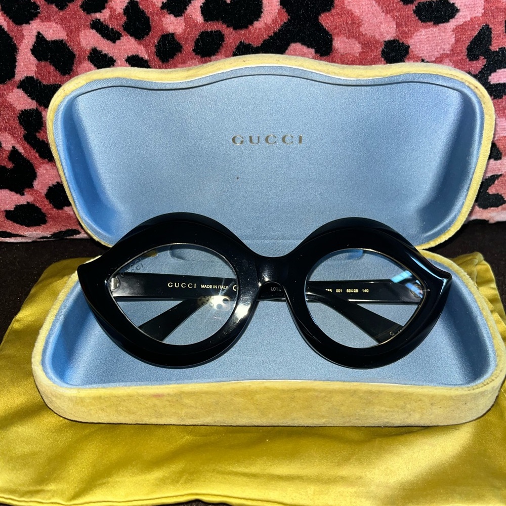 Gucci Black Cat Eye Glasses (EUC)